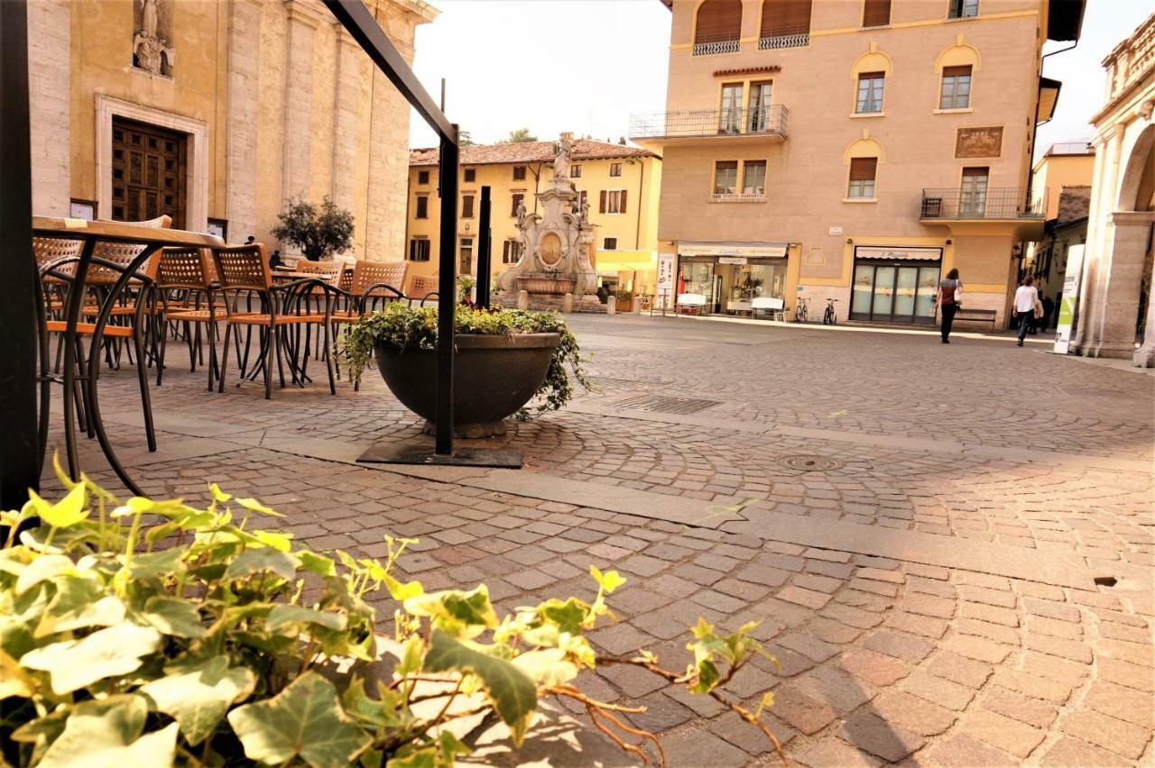 Villa Principessa Deluxe Arco Buitenkant foto